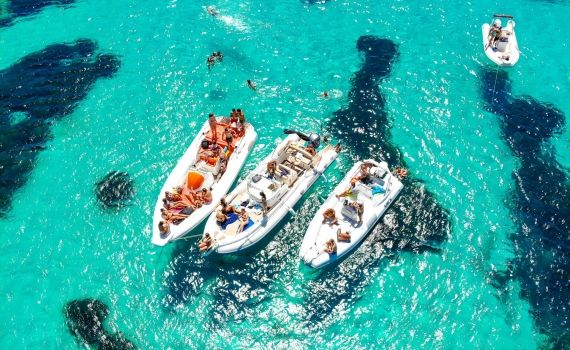 Favignana and Levanzo tour: one day on the Egadi Islands